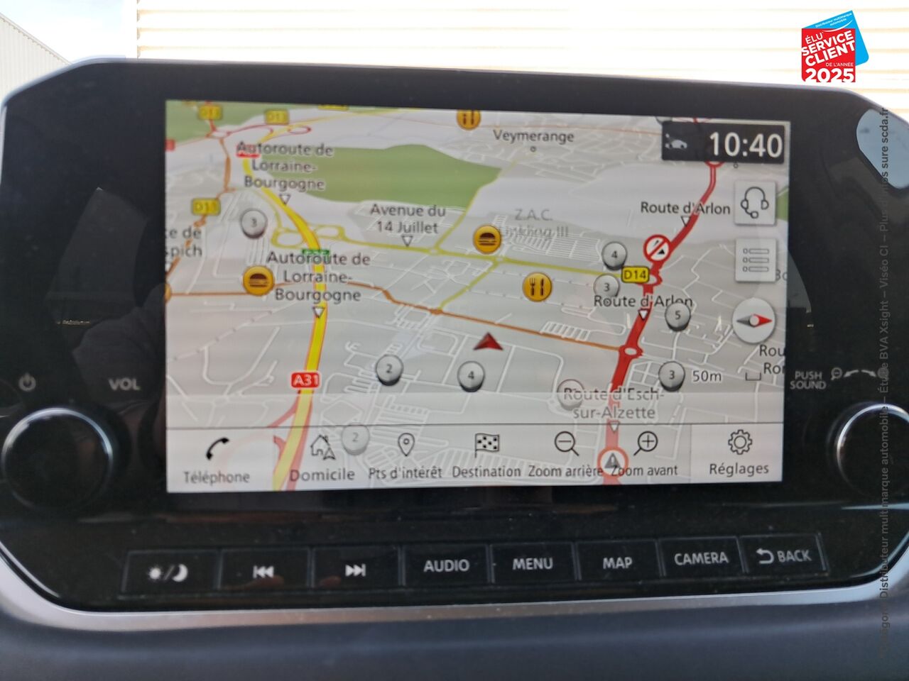 Véhicule d'occasion NISSAN QASHQAI 1.3 MILD HYBRID 140CH N-CONNECTA GPS CAMERA ATTELAGE chez Renault Sélestat