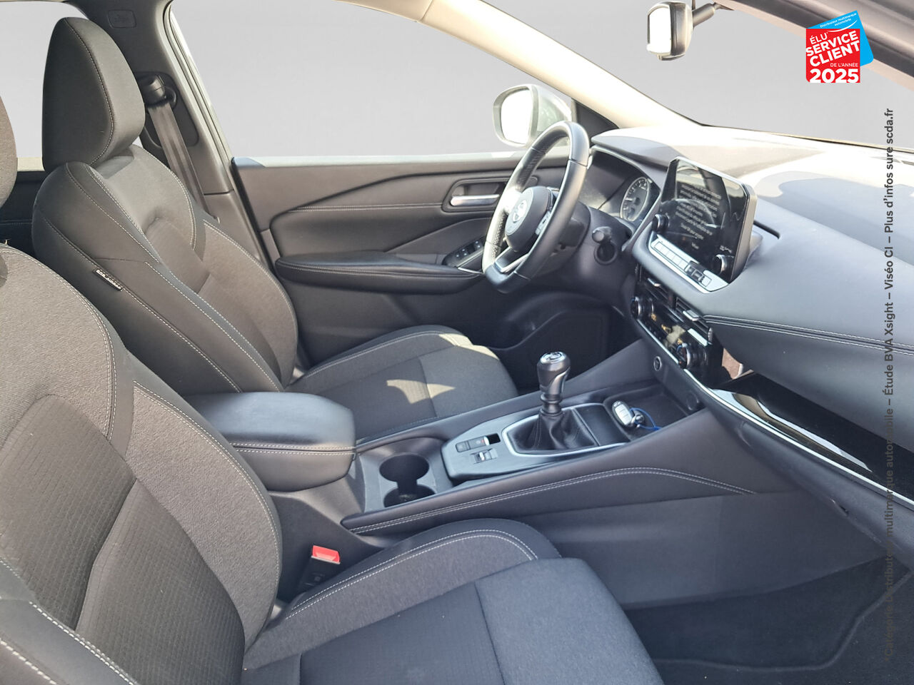 Véhicule d'occasion NISSAN QASHQAI 1.3 MILD HYBRID 140CH N-CONNECTA GPS CAMERA ATTELAGE chez Renault Sélestat