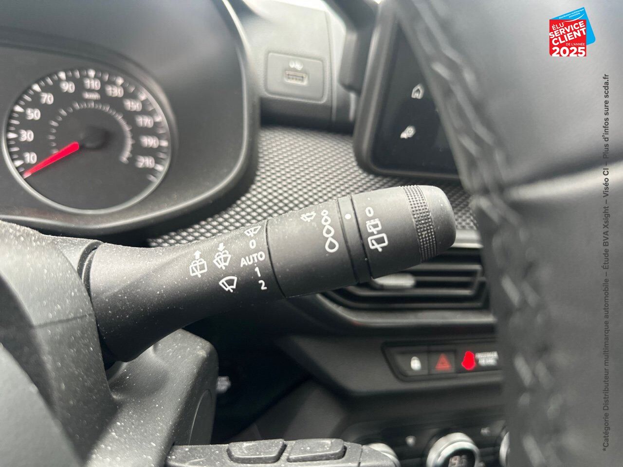 Véhicule d'occasion DACIA JOGGER 1.0 TCE 110CH EXTREME+ 5 PLACES chez Renault Saint-Louis