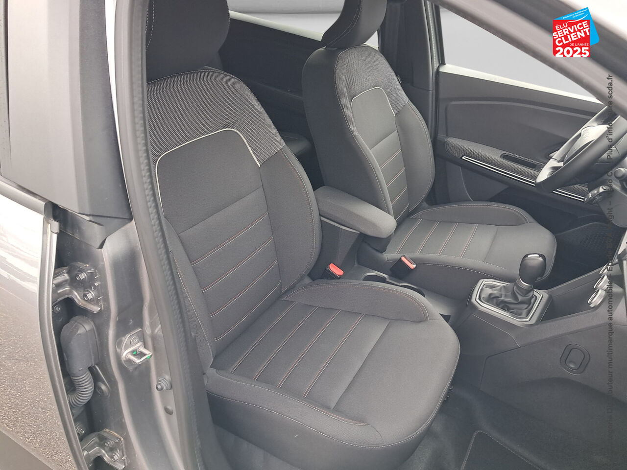 Véhicule d'occasion DACIA JOGGER 1.6 HYBRID 140CH SL EXTREME 7 PLACES chez Renault Sélestat