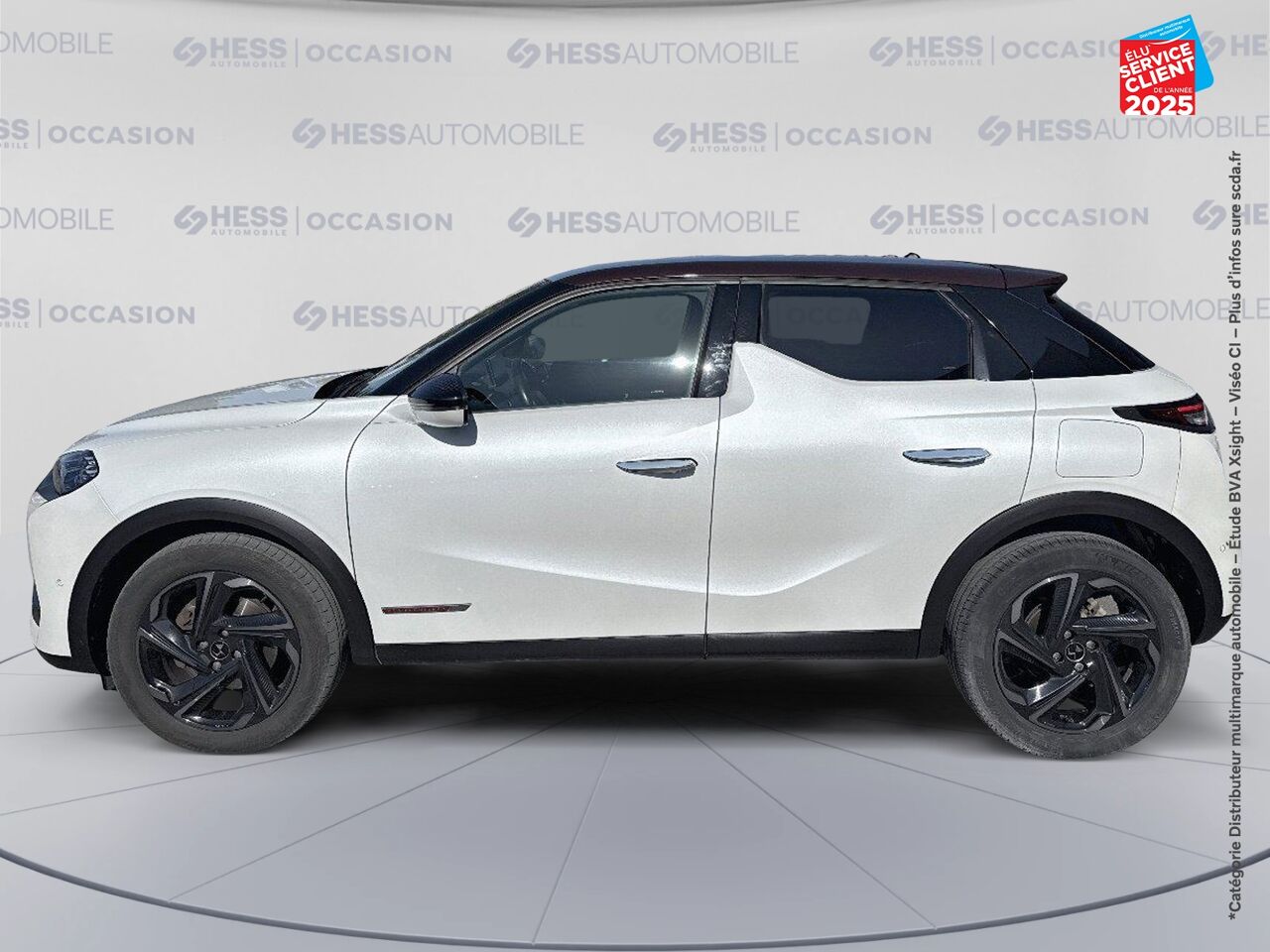 Véhicule d'occasion DS DS 3 CROSSBACK PURETECH 155CH LA PREMIERE AUTOMATIQUE 126G SIEGES CHAUF/CUIR GPS CARPLAY HUD chez Renault Saint-Louis