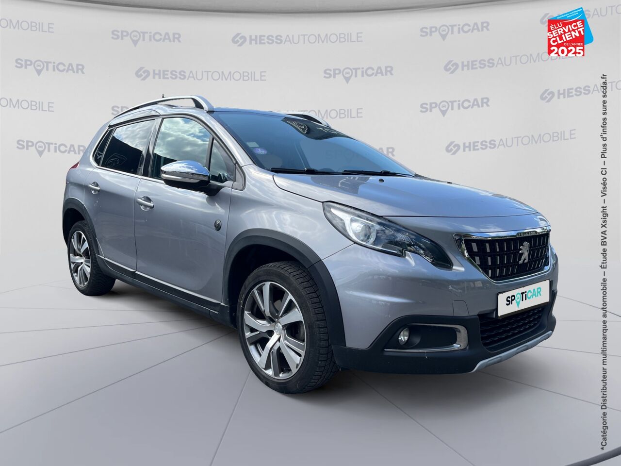 Véhicule d'occasion PEUGEOT 2008 1.2 PURETECH 110CH CROSSWAY SS chez Renault Saint-Louis