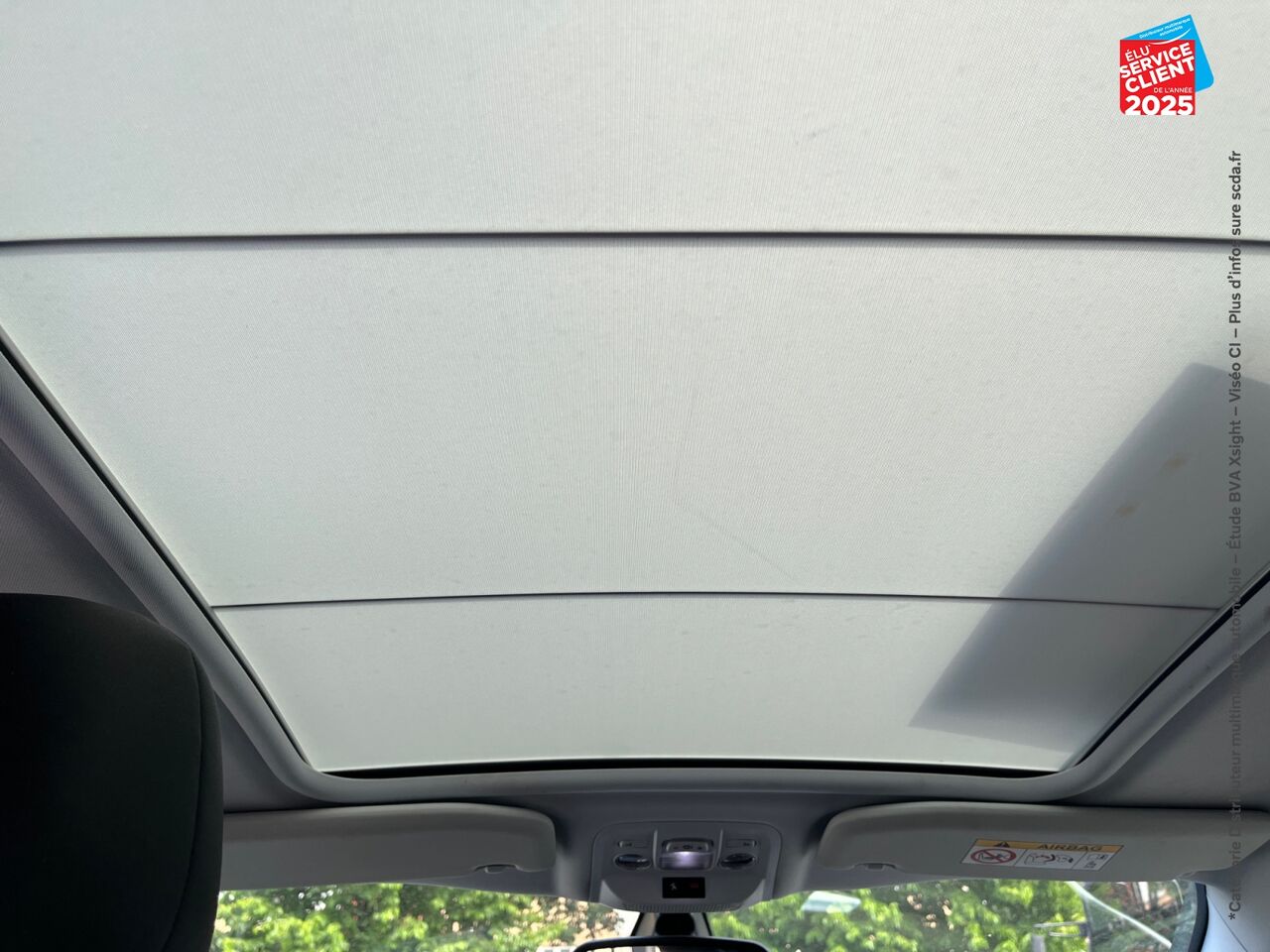Véhicule d'occasion PEUGEOT 2008 1.2 PURETECH 110CH CROSSWAY SS chez Renault Saint-Louis