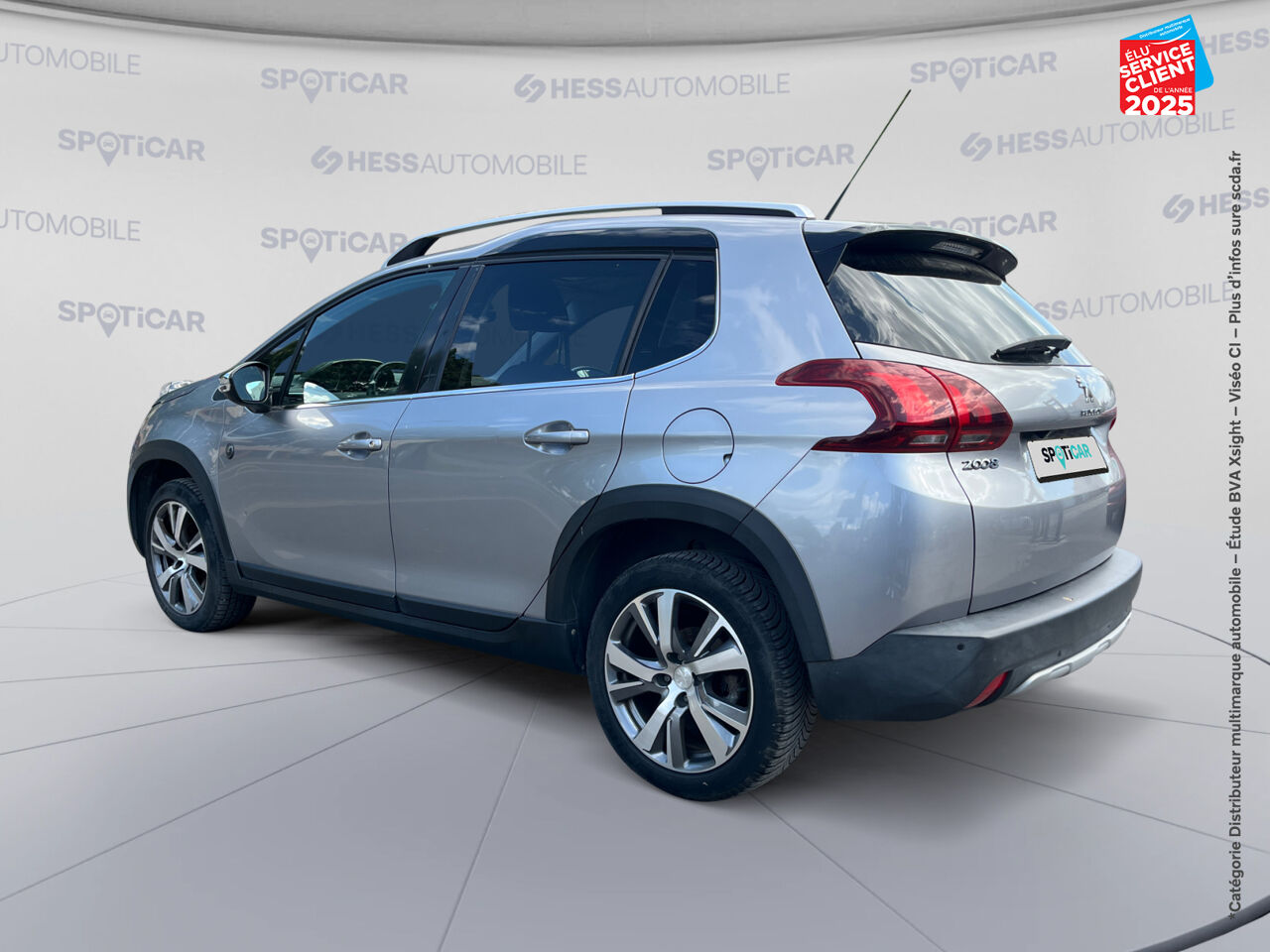 Véhicule d'occasion PEUGEOT 2008 1.2 PURETECH 110CH CROSSWAY SS chez Renault Saint-Louis