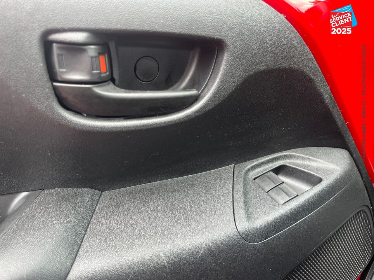 Véhicule d'occasion PEUGEOT 108 VTI 72 LIKE SS 4CV 5P chez Renault Colmar