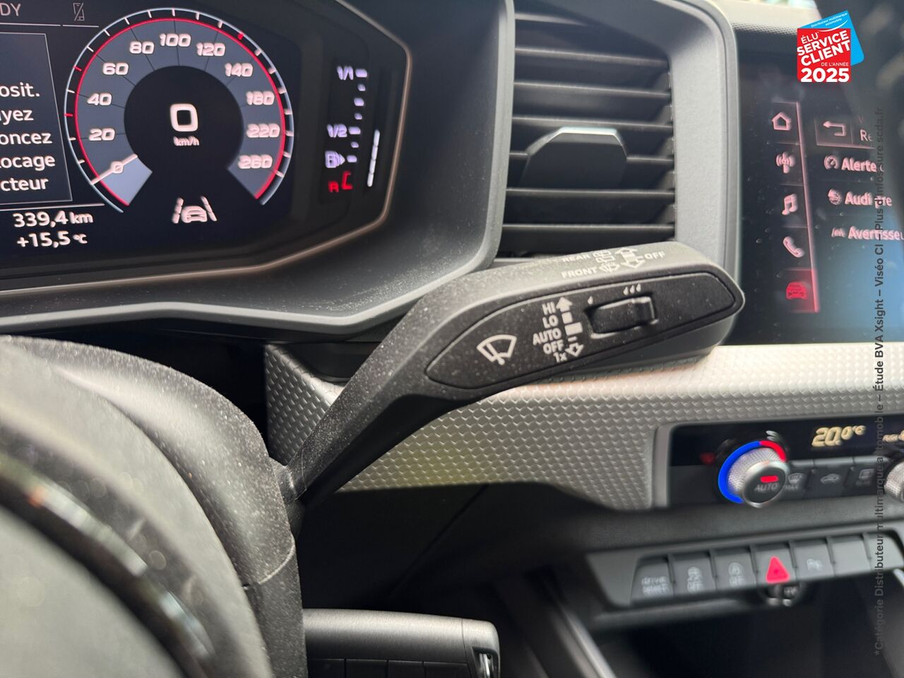 Véhicule d'occasion AUDI A1 SPORTBACK 40 TFSI 200CH S LINE S TRONIC 6 chez Hyundai Chalons