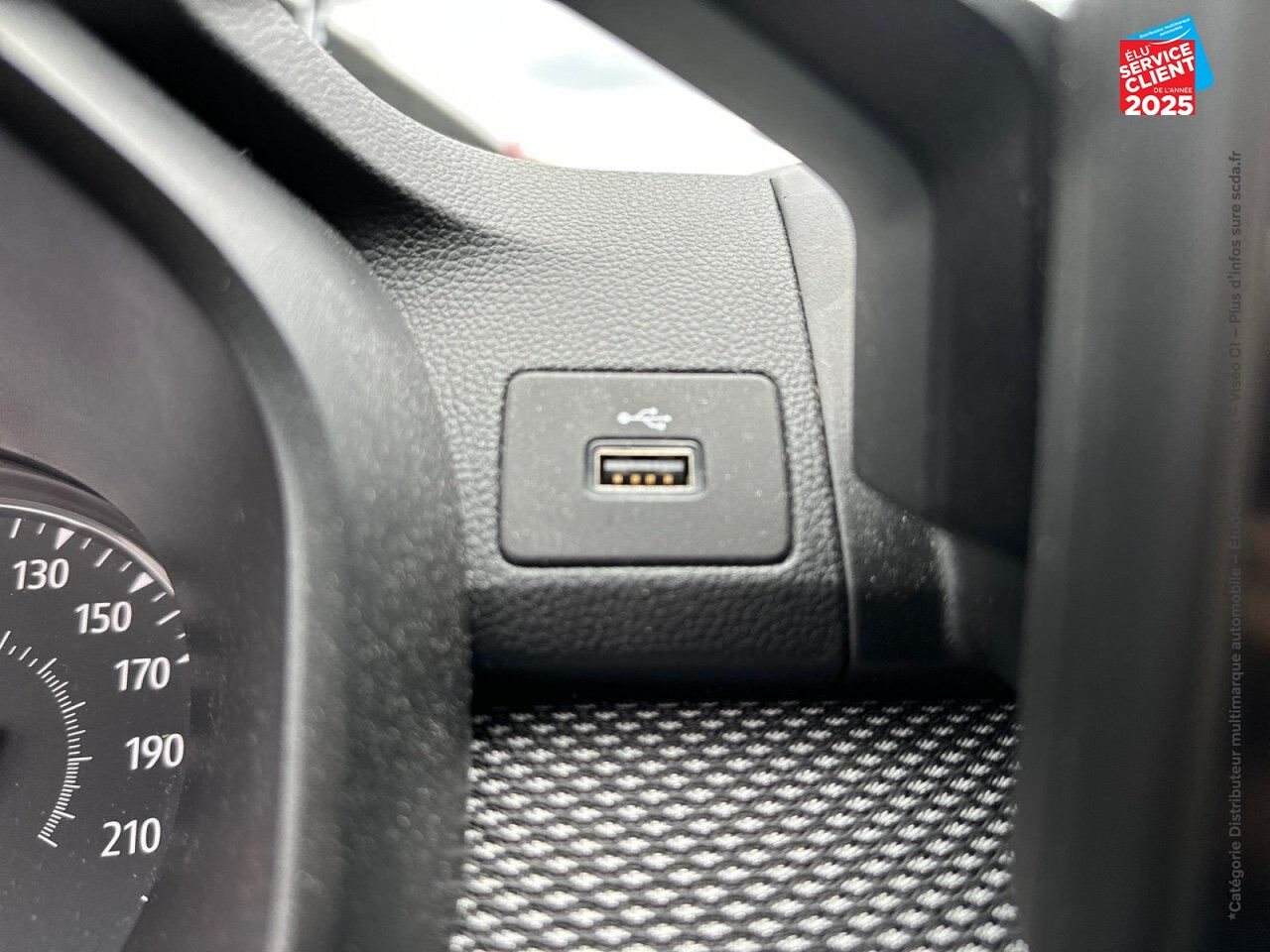 Véhicule d'occasion DACIA JOGGER 1.0 TCE 110CH SL EXTREME+ 7 PLACES GPS CAMERA chez Renault Sélestat