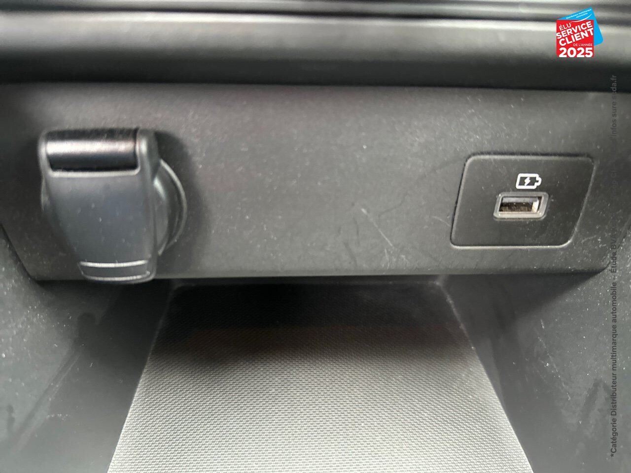 Véhicule d'occasion DACIA JOGGER 1.0 TCE 110CH SL EXTREME+ 7 PLACES GPS CAMERA chez Renault Sélestat