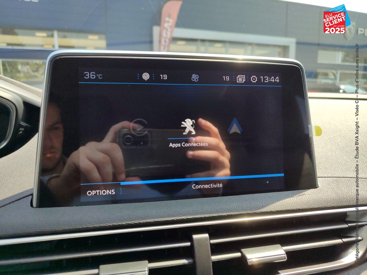 Véhicule d'occasion PEUGEOT 3008 1.2 PURETECH 130CH S/S ALLURE BUSINESS EAT8 CAMERA GPS chez Hyundai Epernay