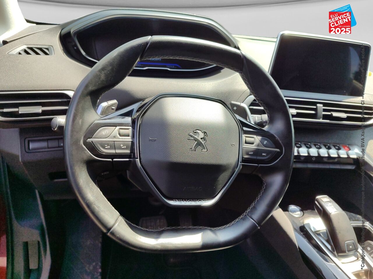 Véhicule d'occasion PEUGEOT 3008 1.2 PURETECH 130CH S/S ALLURE BUSINESS EAT8 CAMERA GPS chez Hyundai Epernay