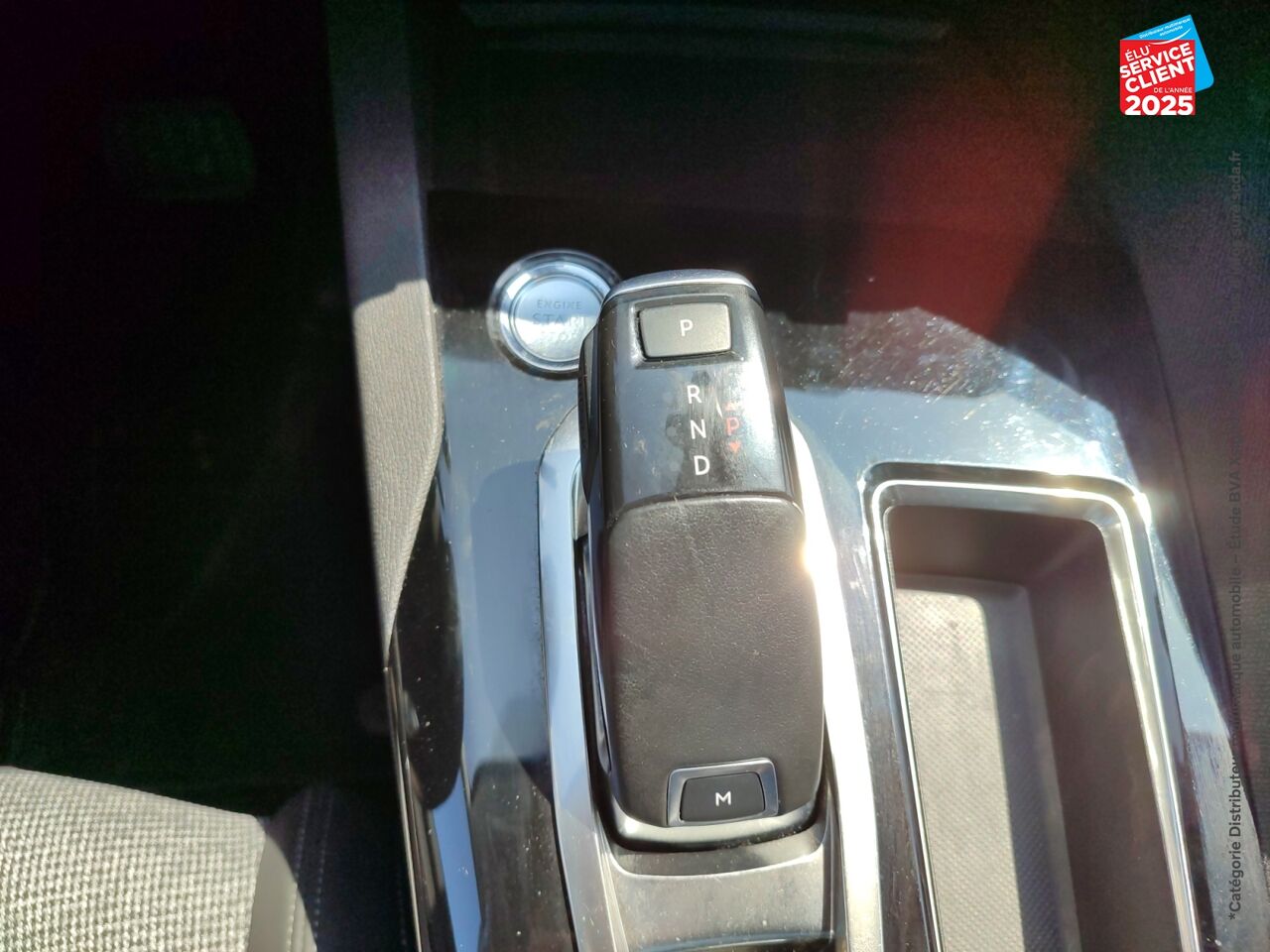 Véhicule d'occasion PEUGEOT 3008 1.2 PURETECH 130CH S/S ALLURE BUSINESS EAT8 CAMERA GPS chez Hyundai Epernay
