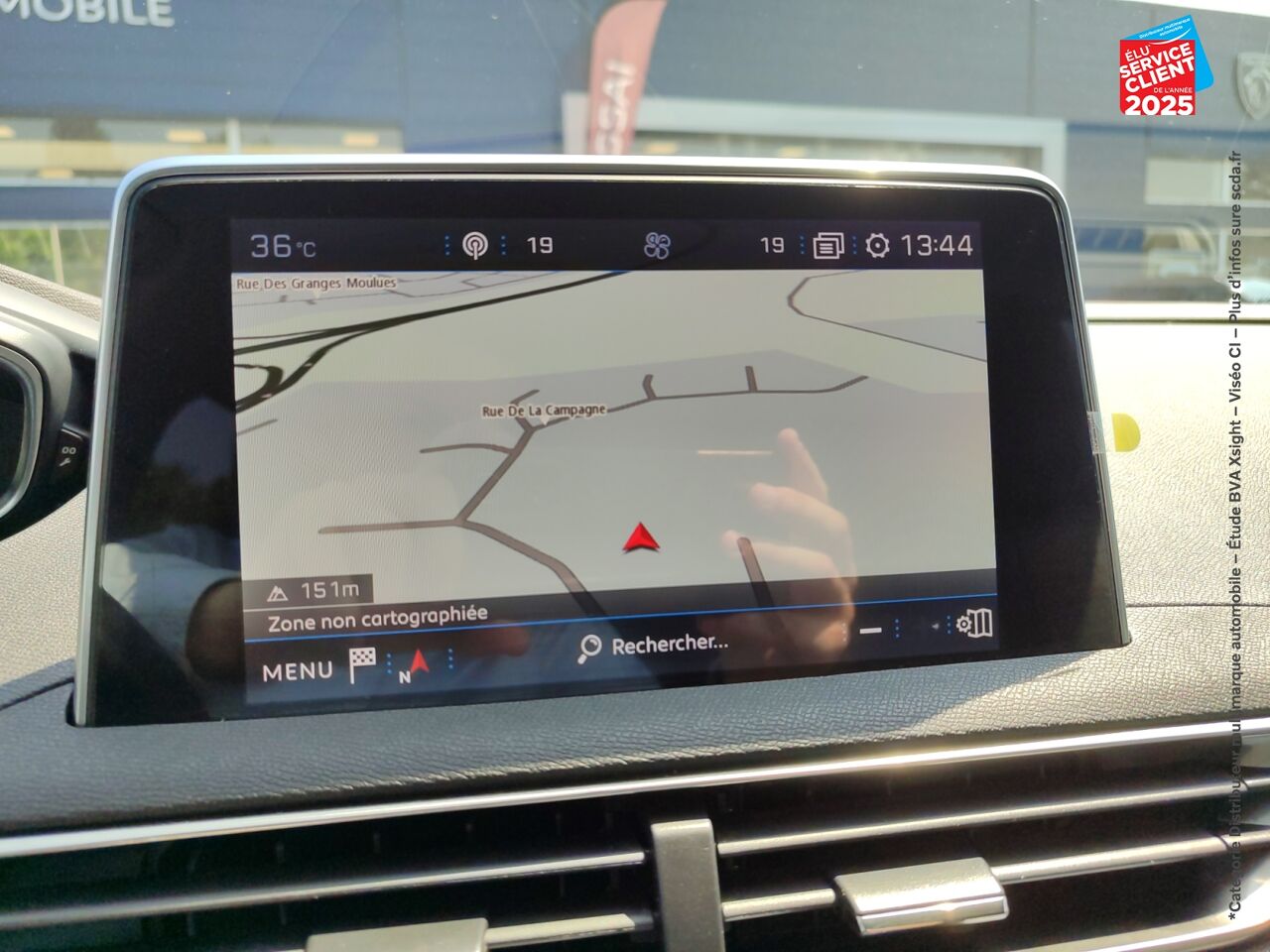 Véhicule d'occasion PEUGEOT 3008 1.2 PURETECH 130CH S/S ALLURE BUSINESS EAT8 CAMERA GPS chez Hyundai Epernay