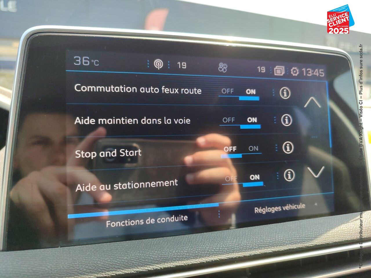 Véhicule d'occasion PEUGEOT 3008 1.2 PURETECH 130CH S/S ALLURE BUSINESS EAT8 CAMERA GPS chez Hyundai Epernay