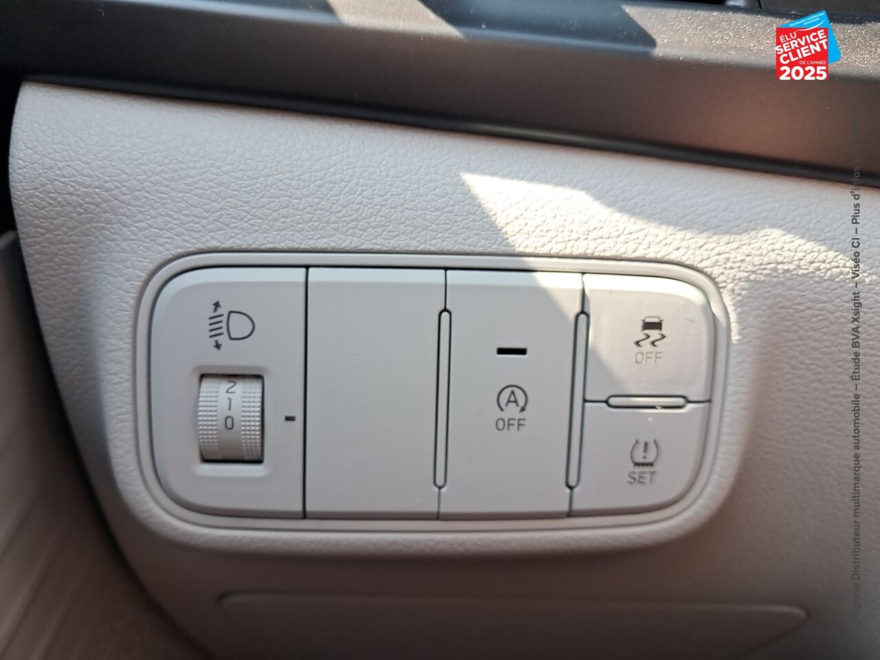 Véhicule d'occasion HYUNDAI I20 1.0 T-GDI 100CH HYBRID INTUITIVE DCT-7 chez Opel Verdun