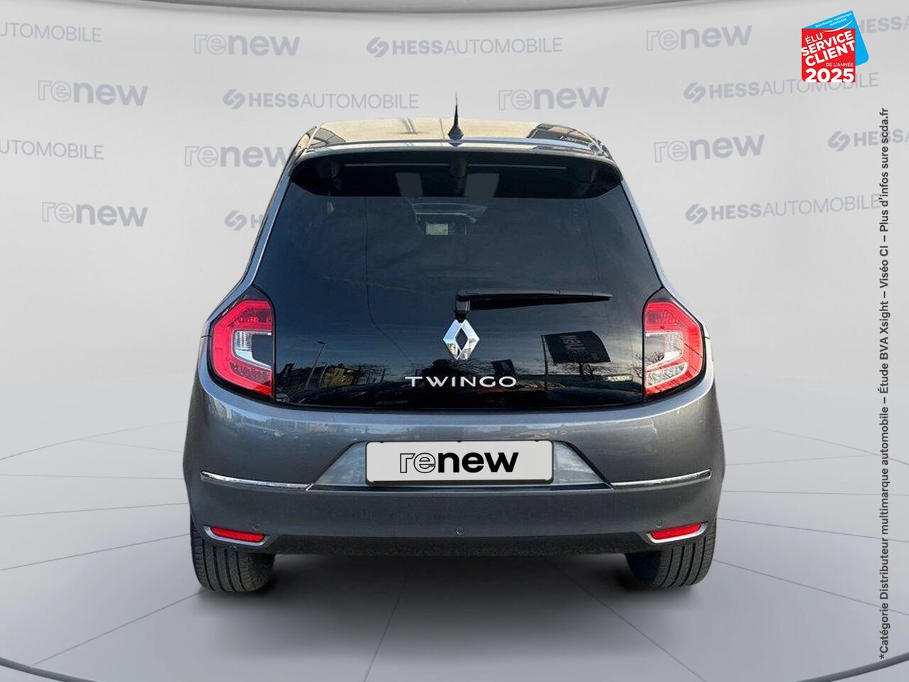 Véhicule d'occasion RENAULT TWINGO E-TECH ELECTRIC URBAN NIGHT R80 ACHAT INTEGRAL GPS chez Toyota Bar le Duc