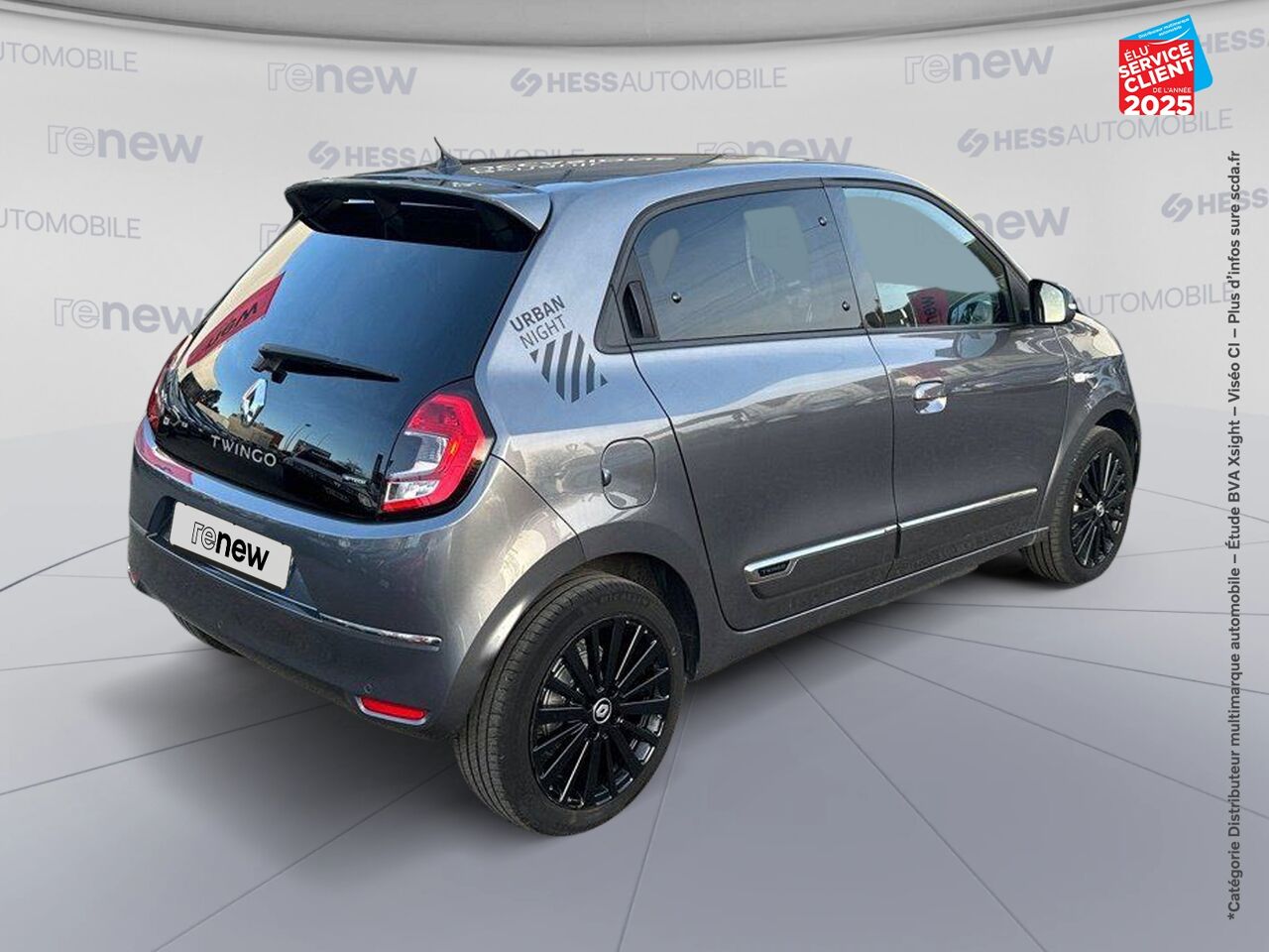 Véhicule d'occasion RENAULT TWINGO E-TECH ELECTRIC URBAN NIGHT R80 ACHAT INTEGRAL GPS chez Toyota Bar le Duc
