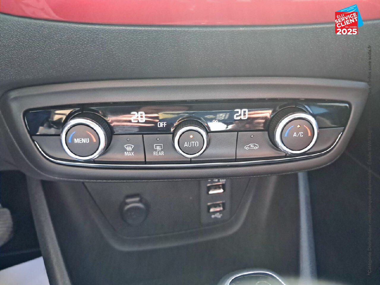 Véhicule d'occasion OPEL CROSSLAND 1.2 TURBO 130CH GS LINE BVA chez Opel Bar le Duc
