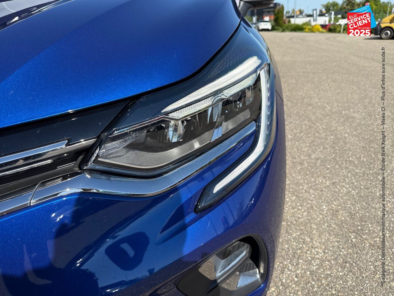 Véhicule d'occasion RENAULT CAPTUR 1.6 E-TECH HYBRIDE 145CH INTENS -21 GPS CAMERA chez Renault Saint-Louis