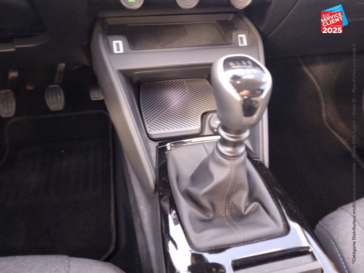 Véhicule d'occasion CITROEN C4 PURETECH 130CH SS SHINE chez Opel Bar le Duc