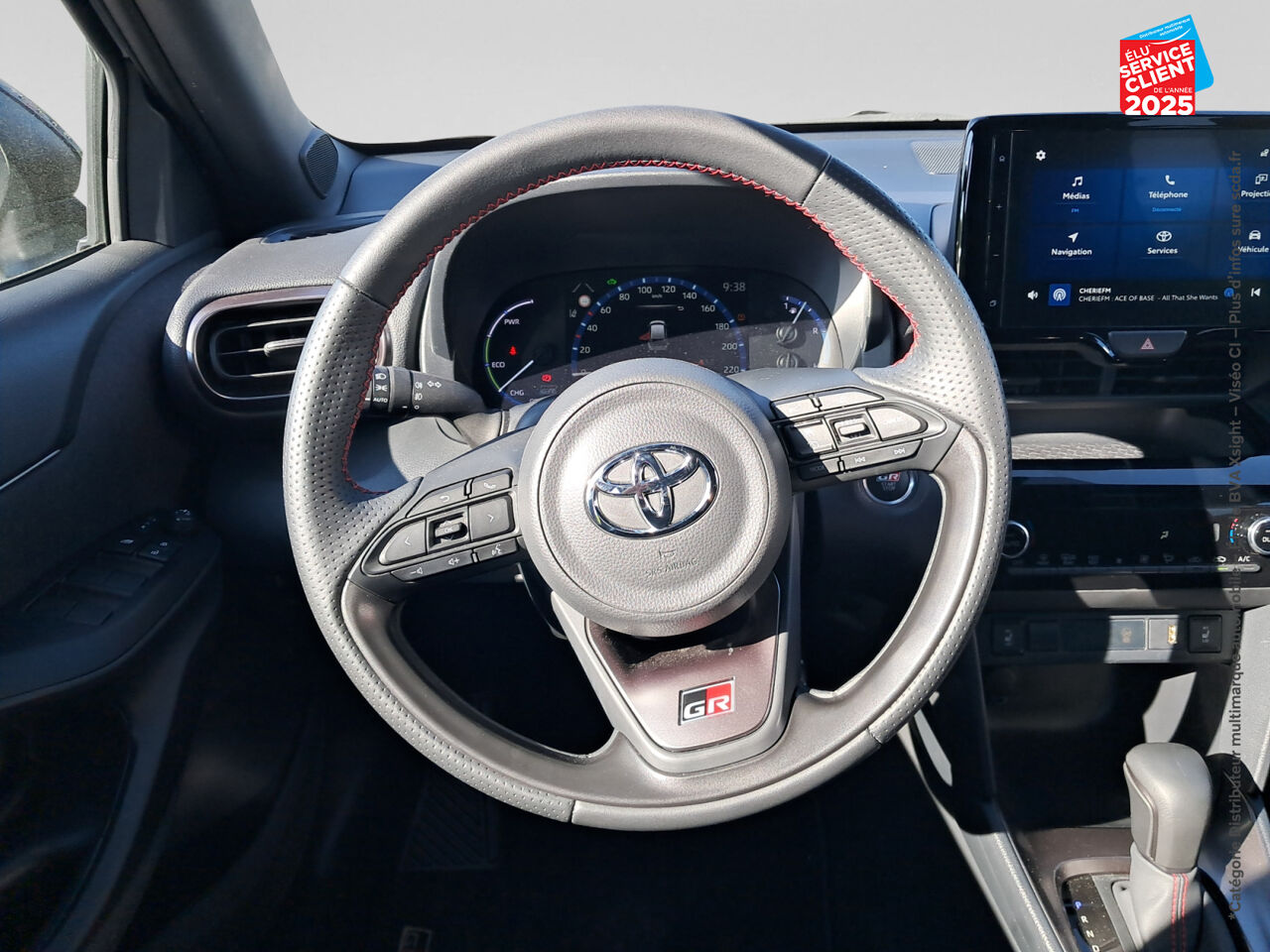 Véhicule d'occasion TOYOTA YARIS CROSS 116H GR SPORT MY22 chez Toyota Sarreguemines
