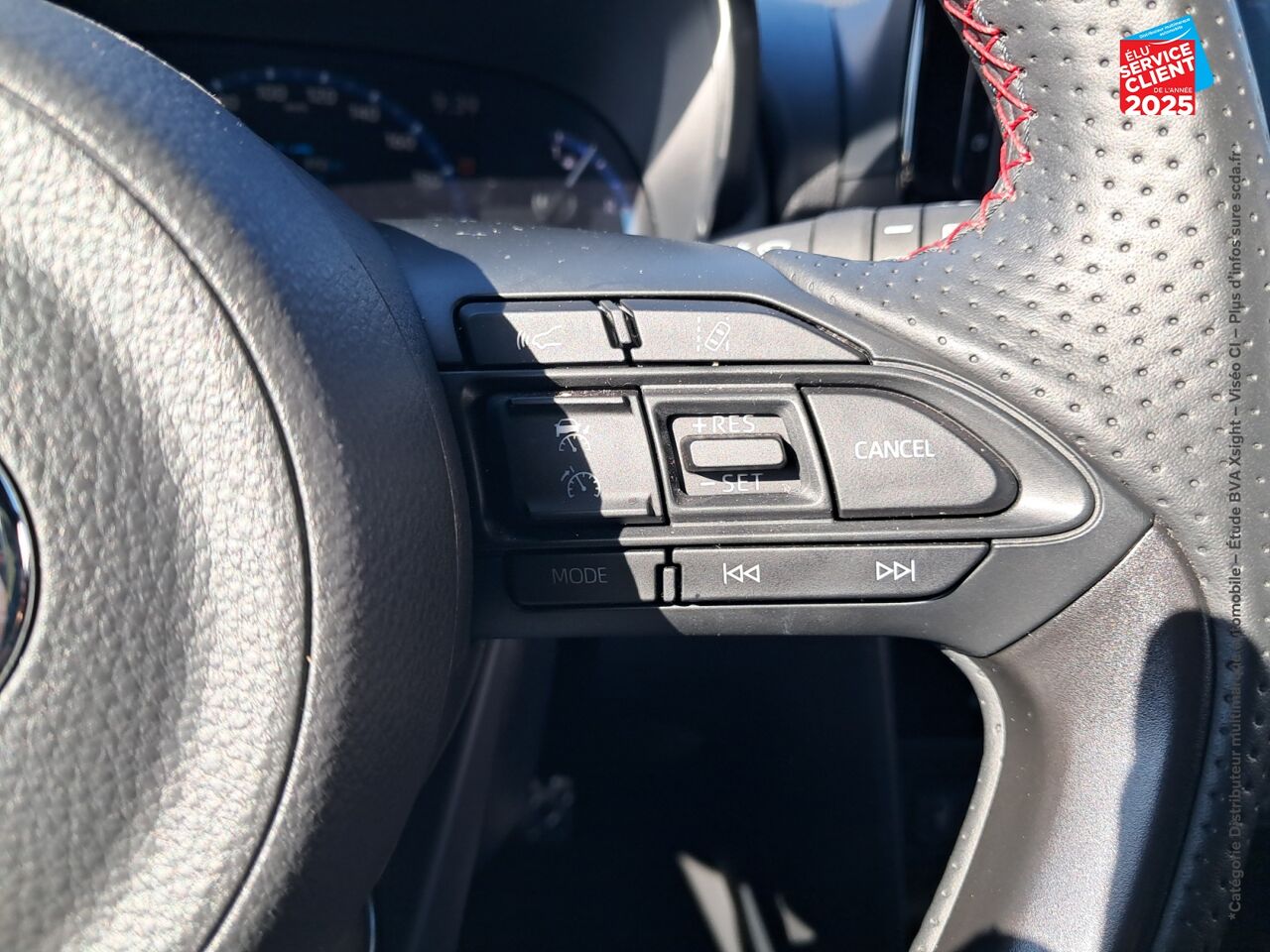 Véhicule d'occasion TOYOTA YARIS CROSS 116H GR SPORT MY22 chez Toyota Sarreguemines