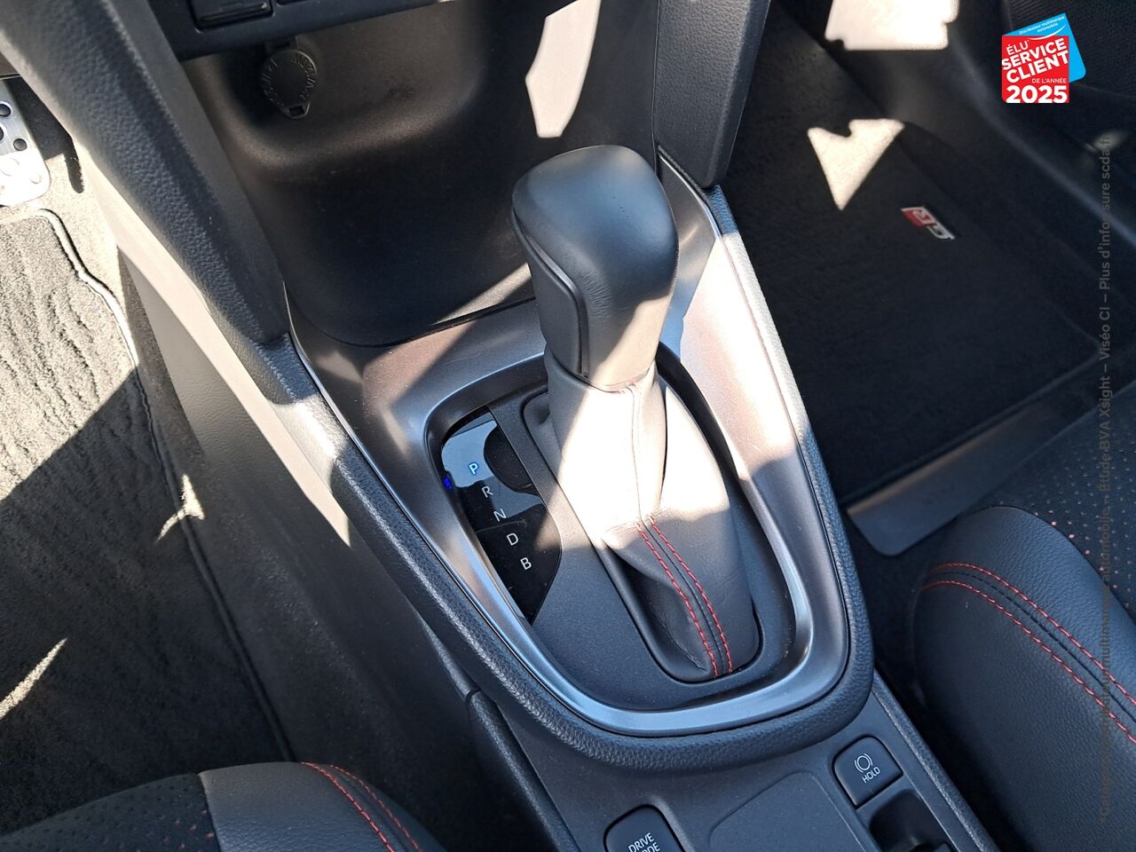 Véhicule d'occasion TOYOTA YARIS CROSS 116H GR SPORT MY22 chez Toyota Sarreguemines
