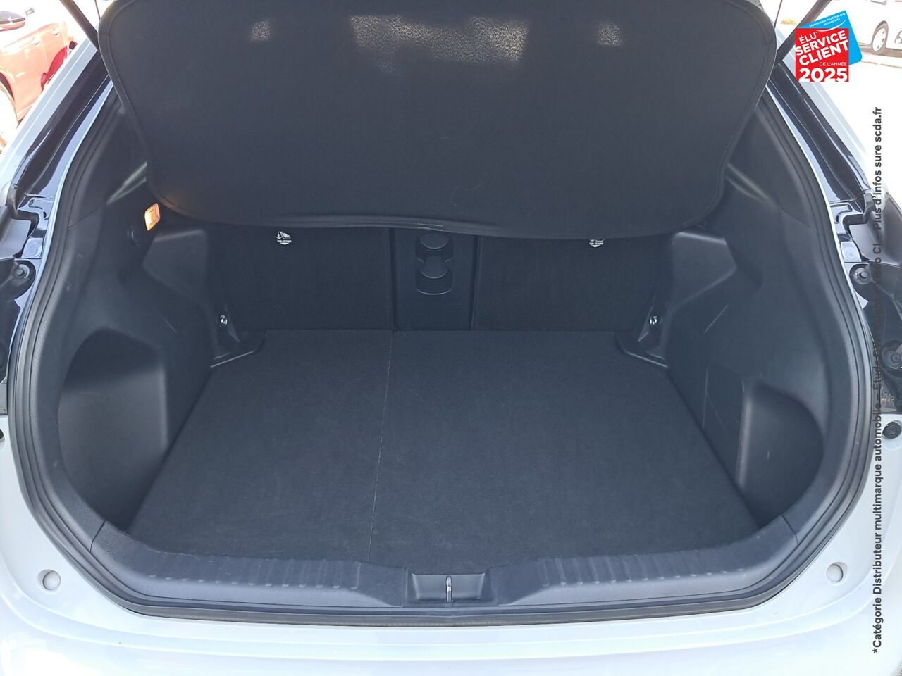 Véhicule d'occasion TOYOTA YARIS CROSS 116H GR SPORT MY22 chez Toyota Sarreguemines