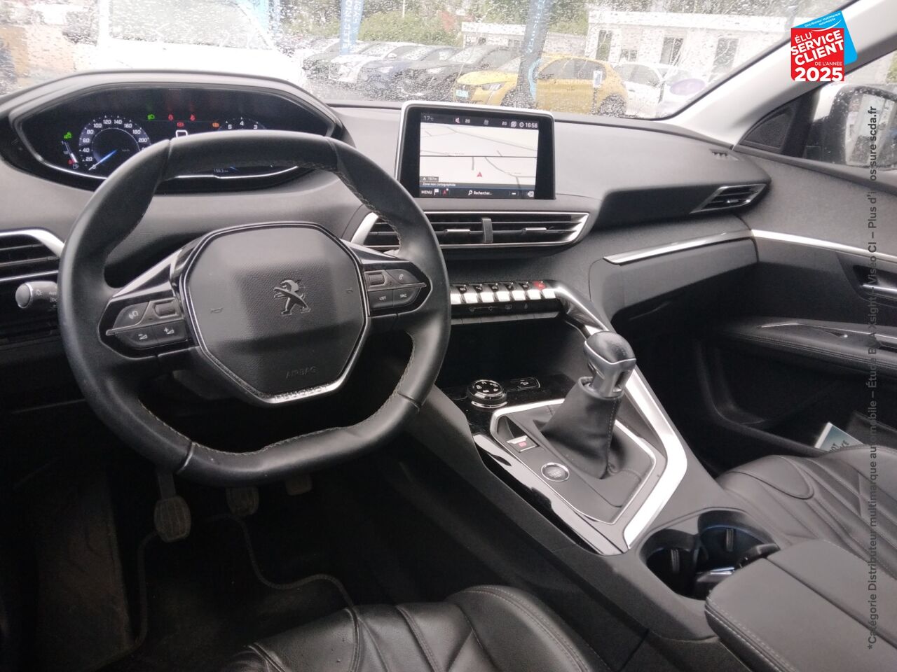 Véhicule d'occasion PEUGEOT 3008 1.2 PURETECH 130CH E6.C ALLURE SS chez Renault Saint-Louis