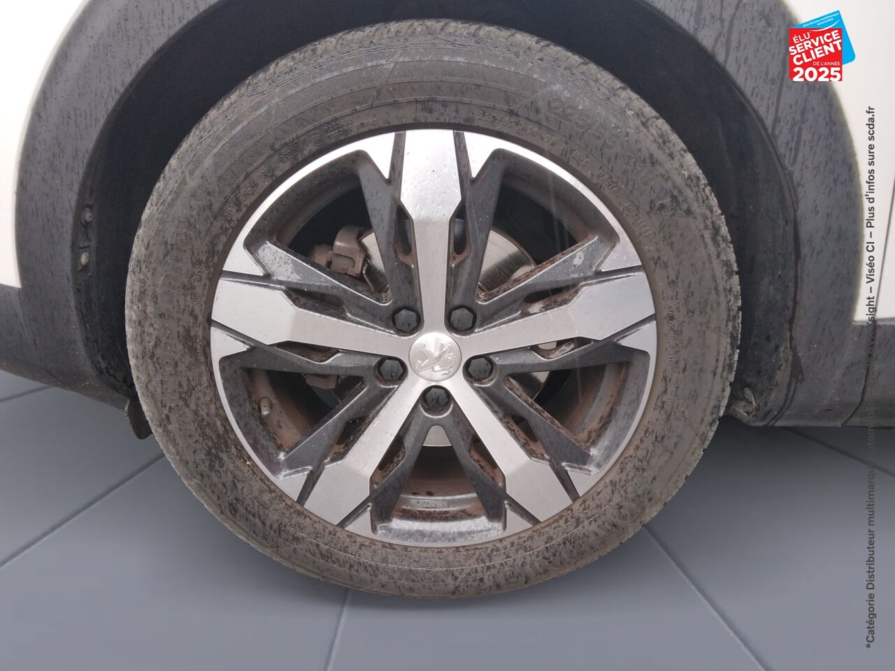 Véhicule d'occasion PEUGEOT 3008 1.2 PURETECH 130CH E6.C ALLURE SS chez Renault Saint-Louis