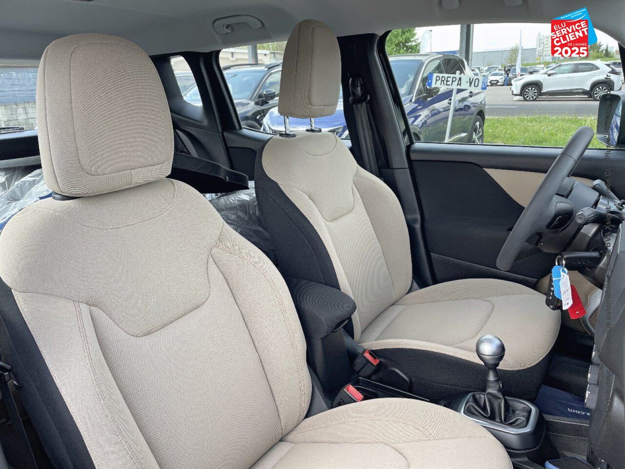 Véhicule d'occasion JEEP RENEGADE 1.6 E.TORQ EVO SS 110CH LONGITUDE chez Hyundai Epernay