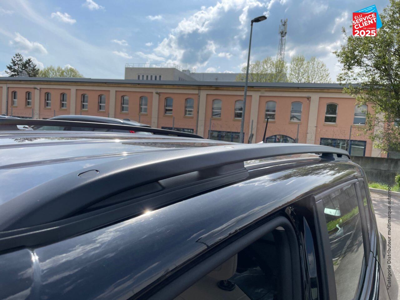 Véhicule d'occasion JEEP RENEGADE 1.6 E.TORQ EVO SS 110CH LONGITUDE chez Hyundai Epernay