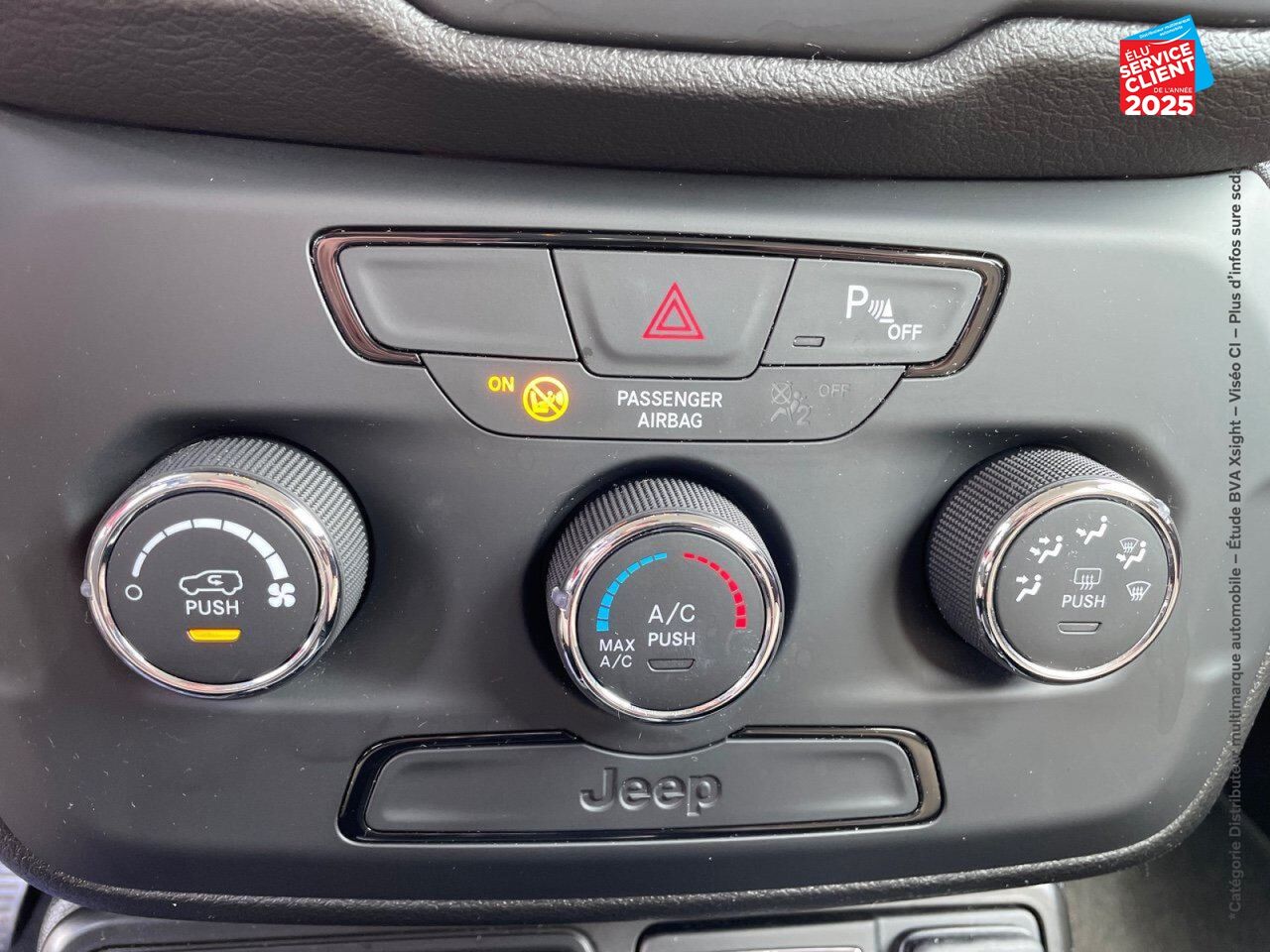 Véhicule d'occasion JEEP RENEGADE 1.6 E.TORQ EVO SS 110CH LONGITUDE chez Hyundai Epernay