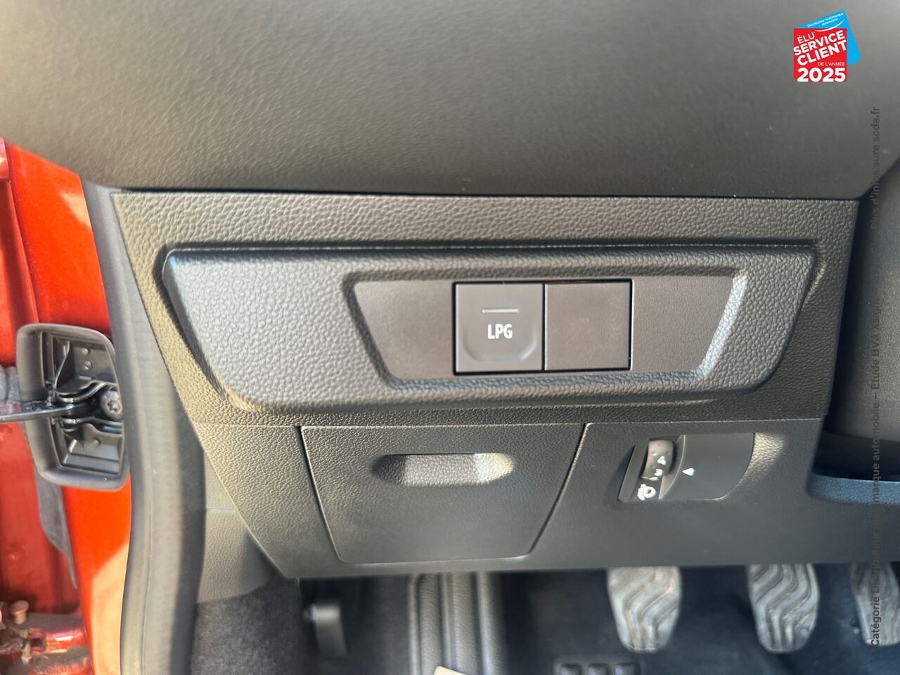 Véhicule d'occasion DACIA JOGGER 1.0 ECO-G 100CH EXTREME+ 7 PLACES chez Toyota Thionville