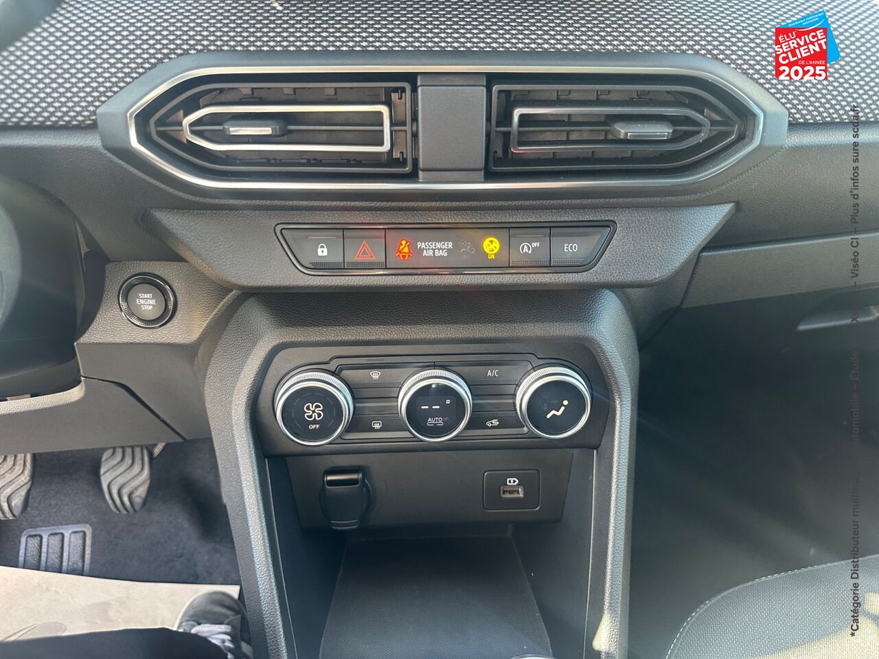 Véhicule d'occasion DACIA JOGGER 1.0 ECO-G 100CH EXTREME+ 7 PLACES chez Toyota Thionville