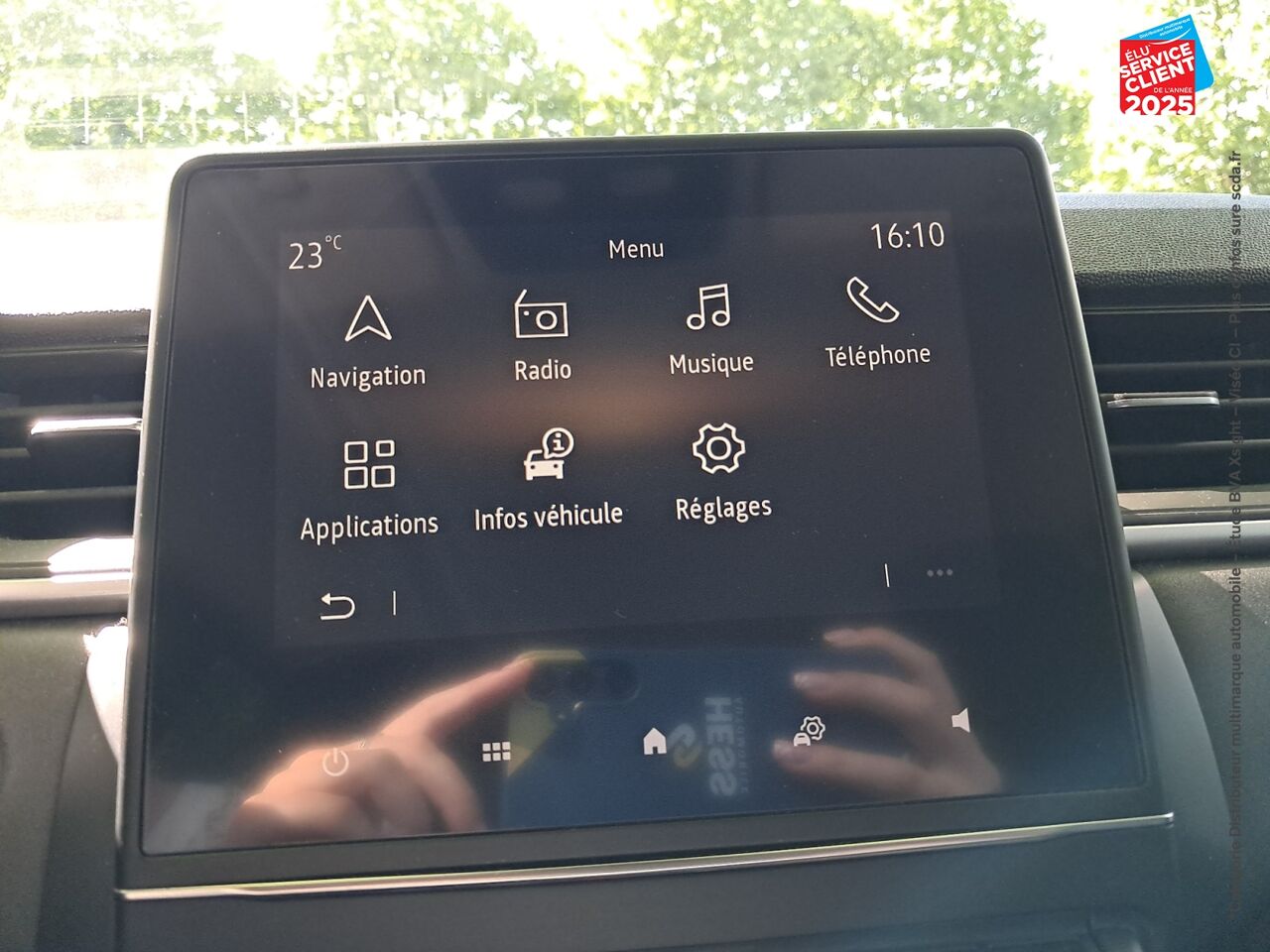 Véhicule d'occasion RENAULT CAPTUR 1.5 BLUE DCI 115CH BUSINESS chez Opel Verdun
