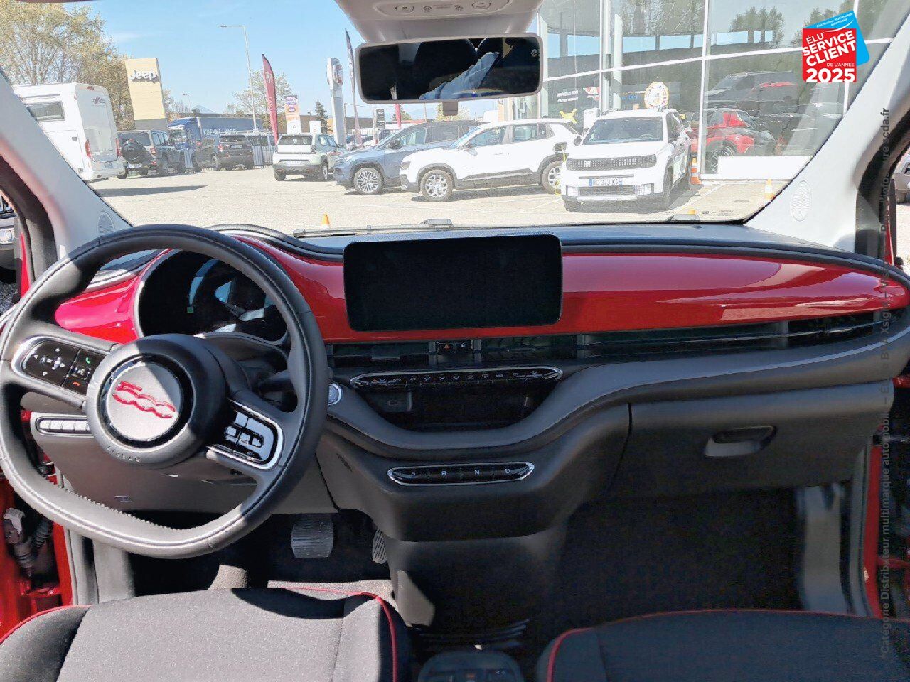 Véhicule d'occasion FIAT 500C E 95CH RED chez Nissan Belfort