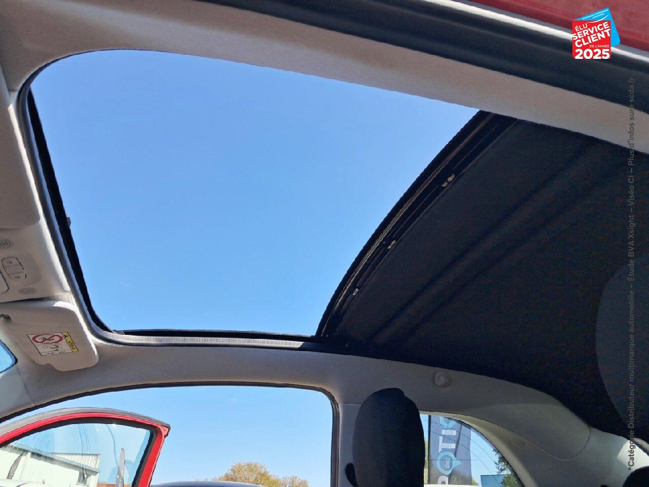 Véhicule d'occasion FIAT 500C E 95CH RED chez Nissan Belfort