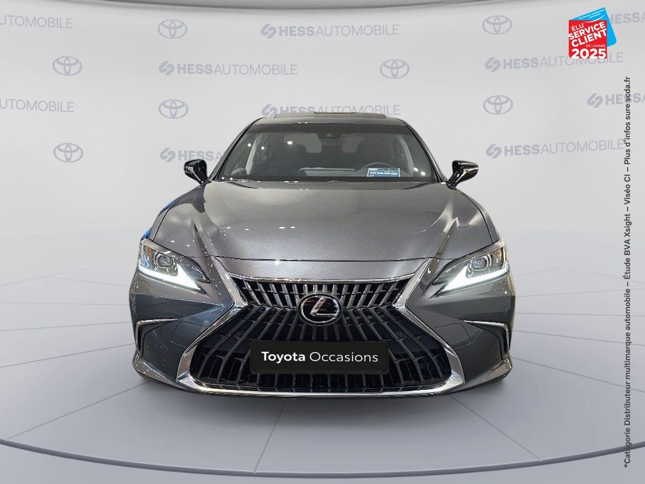 Véhicule d'occasion LEXUS ES 300H LUXE MY23 chez Toyota Thionville