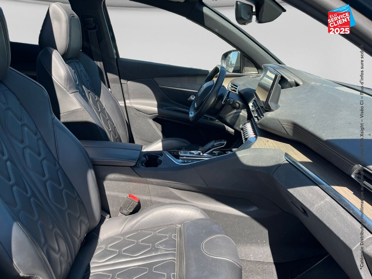 Véhicule d'occasion PEUGEOT 3008 HYBRID4 300CH GT PACK E-EAT8 chez Hyundai Epernay