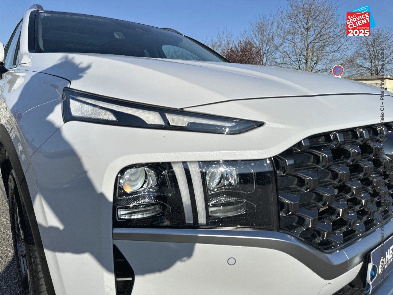 Véhicule d'occasion HYUNDAI SANTA FE 1.6 T-GDI 265CH PLUG-IN EXECUTIVE BVA6 HTRAC TOUVRANT CUIR CAMERA chez Hyundai Epernay