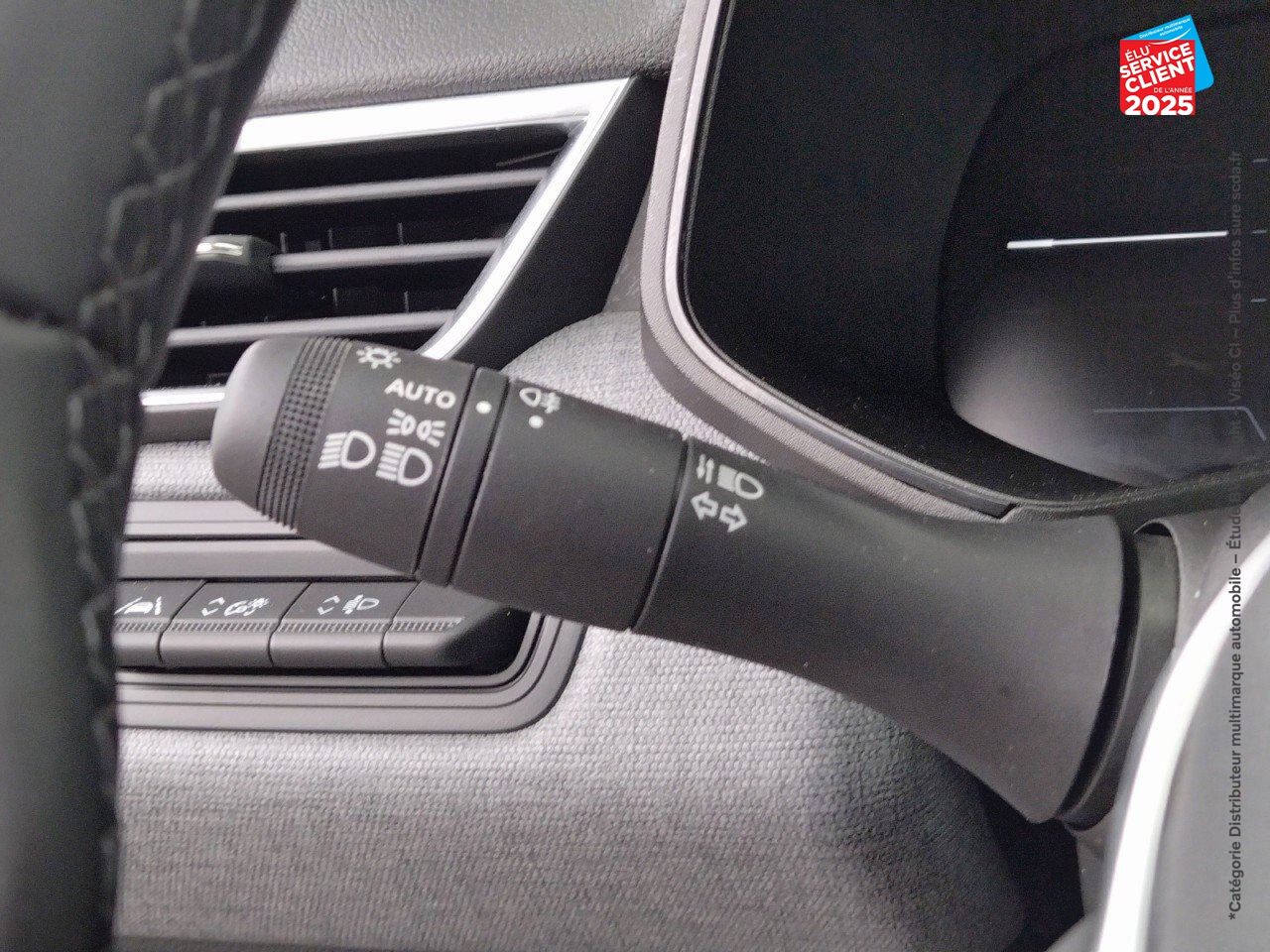 Véhicule d'occasion RENAULT CLIO 1.0 TCE 100CH EVOLUTION GPL GPS RADAR AR chez Hyundai Epernay