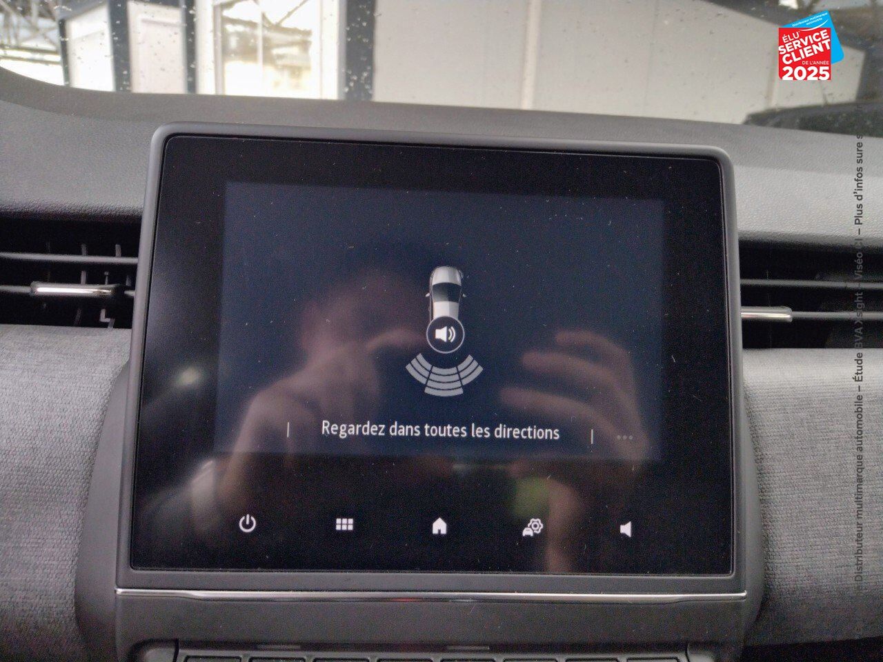 Véhicule d'occasion RENAULT CLIO 1.0 TCE 100CH EVOLUTION GPL GPS RADAR AR chez Hyundai Epernay