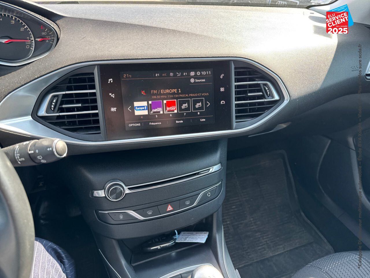 Véhicule d'occasion PEUGEOT 308 1.2 PURETECH 130CH 6.C S/S ALLURE GPS CAMERA CARPLAY chez Renault Saint-Louis