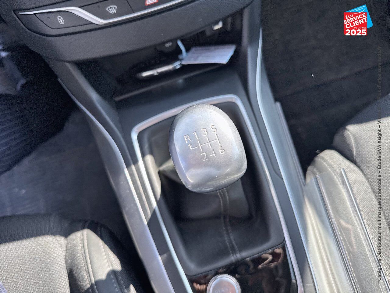 Véhicule d'occasion PEUGEOT 308 1.2 PURETECH 130CH 6.C S/S ALLURE GPS CAMERA CARPLAY chez Renault Saint-Louis