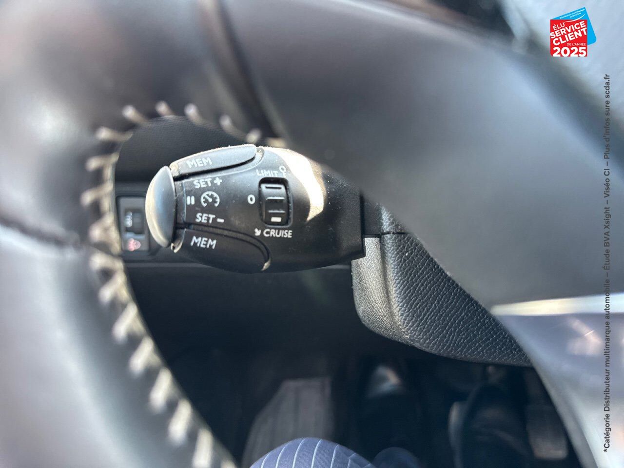 Véhicule d'occasion PEUGEOT 308 1.2 PURETECH 130CH 6.C S/S ALLURE GPS CAMERA CARPLAY chez Renault Saint-Louis