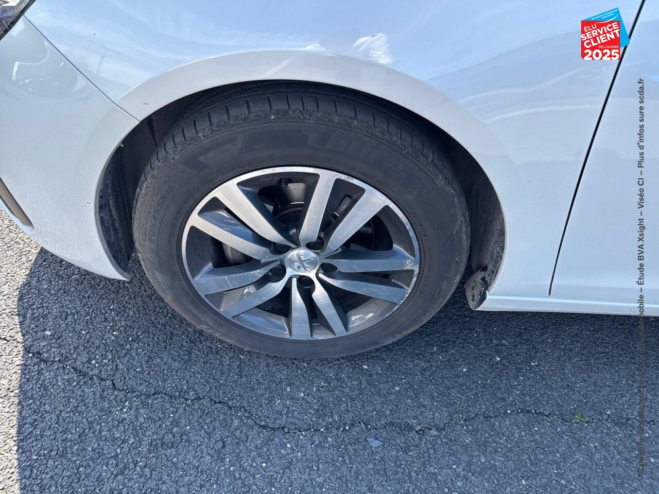 Véhicule d'occasion PEUGEOT 308 1.2 PURETECH 130CH 6.C S/S ALLURE GPS CAMERA CARPLAY chez Renault Saint-Louis