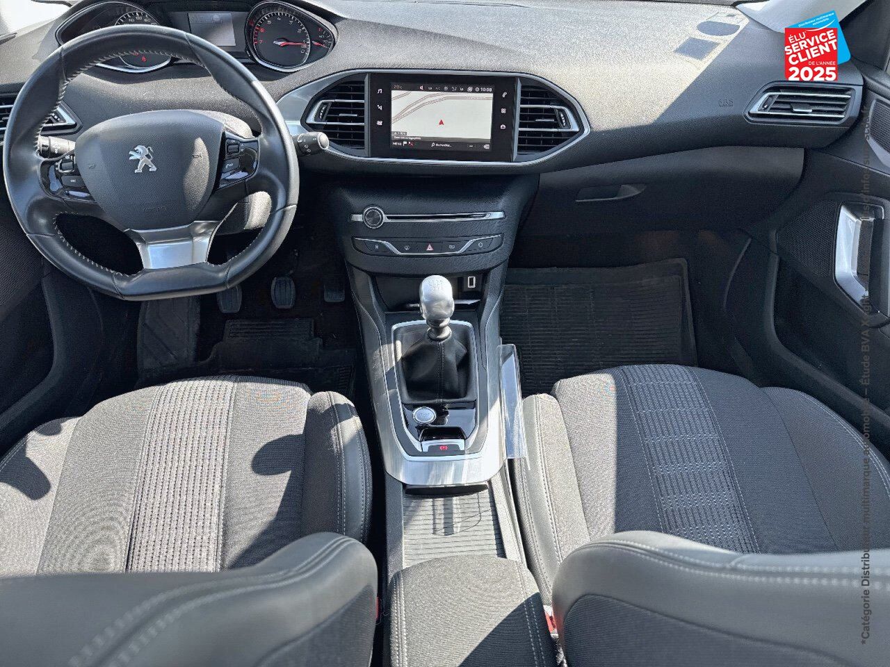 Véhicule d'occasion PEUGEOT 308 1.2 PURETECH 130CH 6.C S/S ALLURE GPS CAMERA CARPLAY chez Renault Saint-Louis