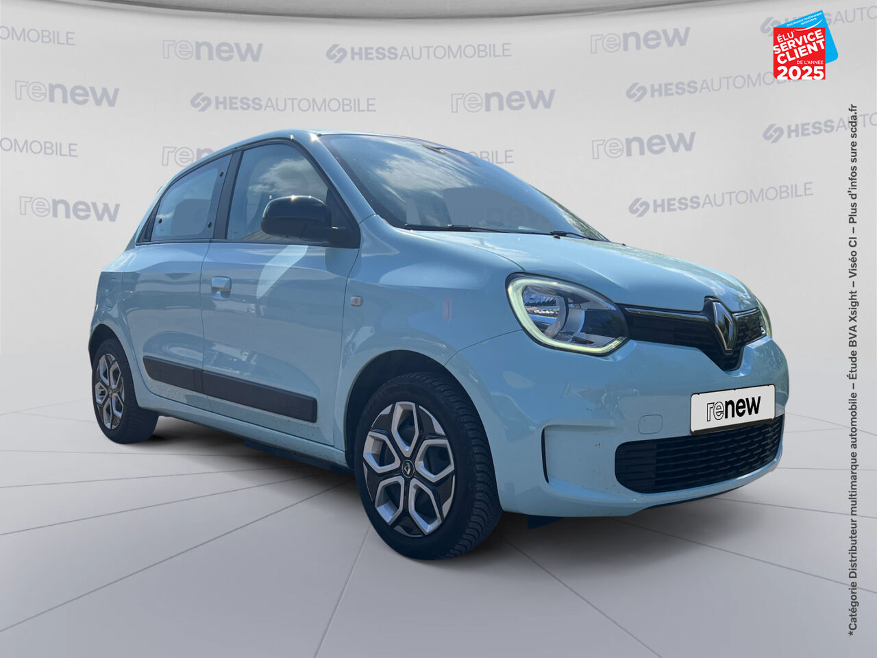 Véhicule d'occasion RENAULT TWINGO E-TECH ELECTRIC EQUILIBRE R80 ACHAT INTEGRAL chez Peugeot Sedan