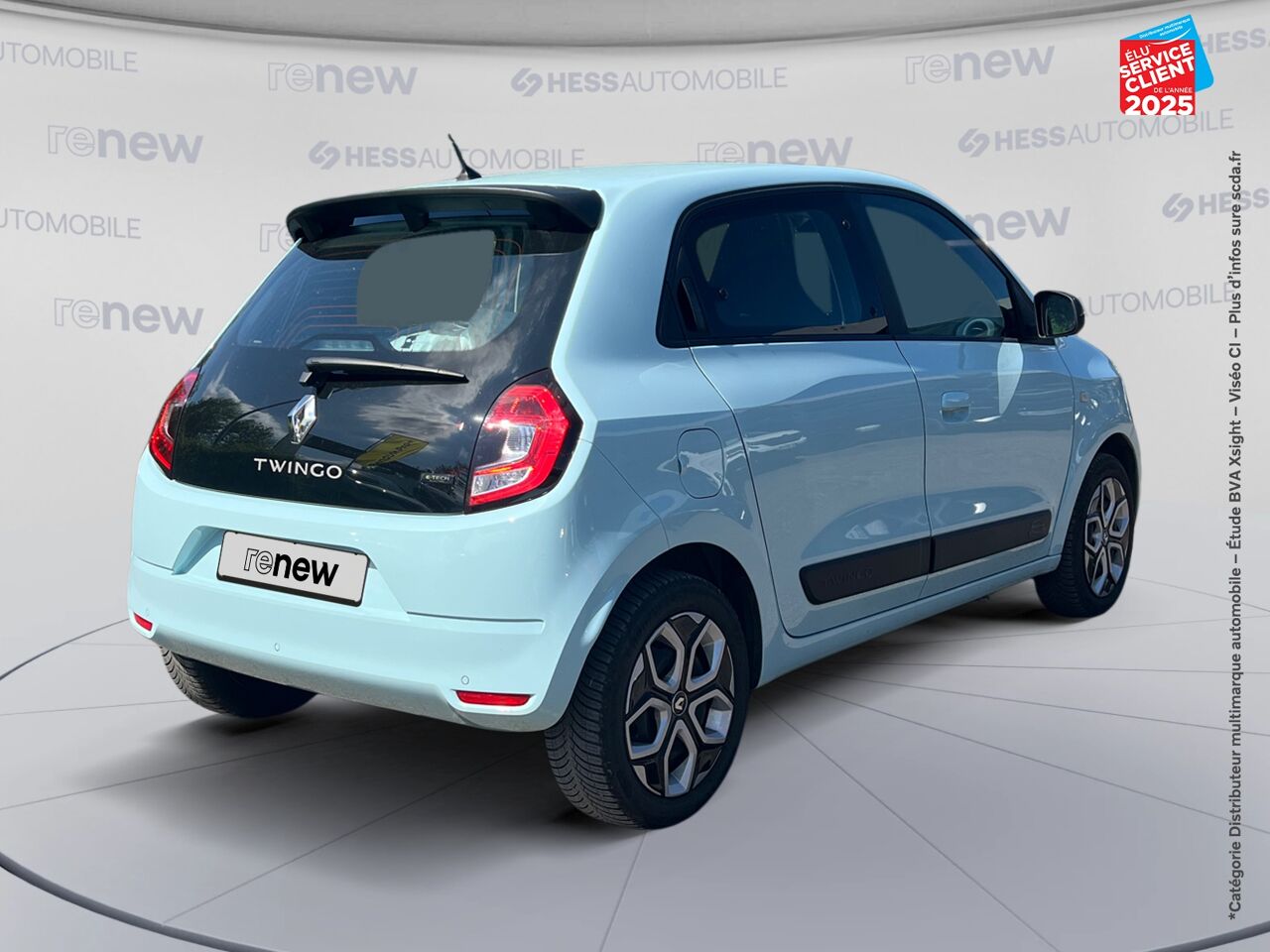 Véhicule d'occasion RENAULT TWINGO E-TECH ELECTRIC EQUILIBRE R80 ACHAT INTEGRAL chez Peugeot Sedan