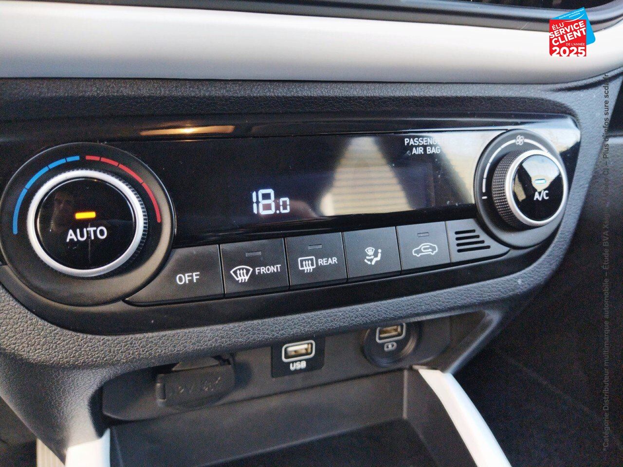 Véhicule d'occasion HYUNDAI I10 1.0 67CH ECO CREATIVE BVR CAMERA CARPLAY chez Toyota Sarreguemines
